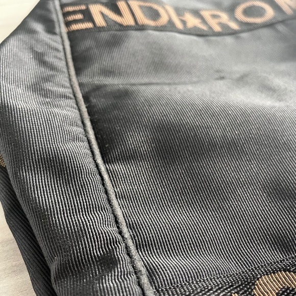 FENDI Roma 1925 Logo Tote - Picture 14 of 14